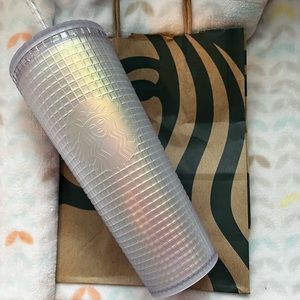 Starbucks Tumbler Icy White Unicorn Grid
Venti 24oz